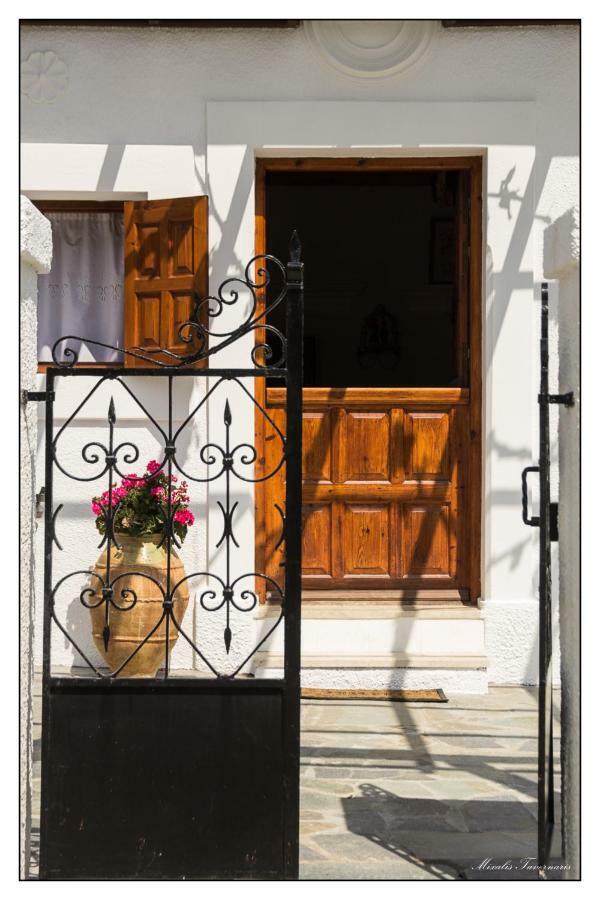 הוילה קרפאטוס Liodentro House מראה חיצוני תמונה